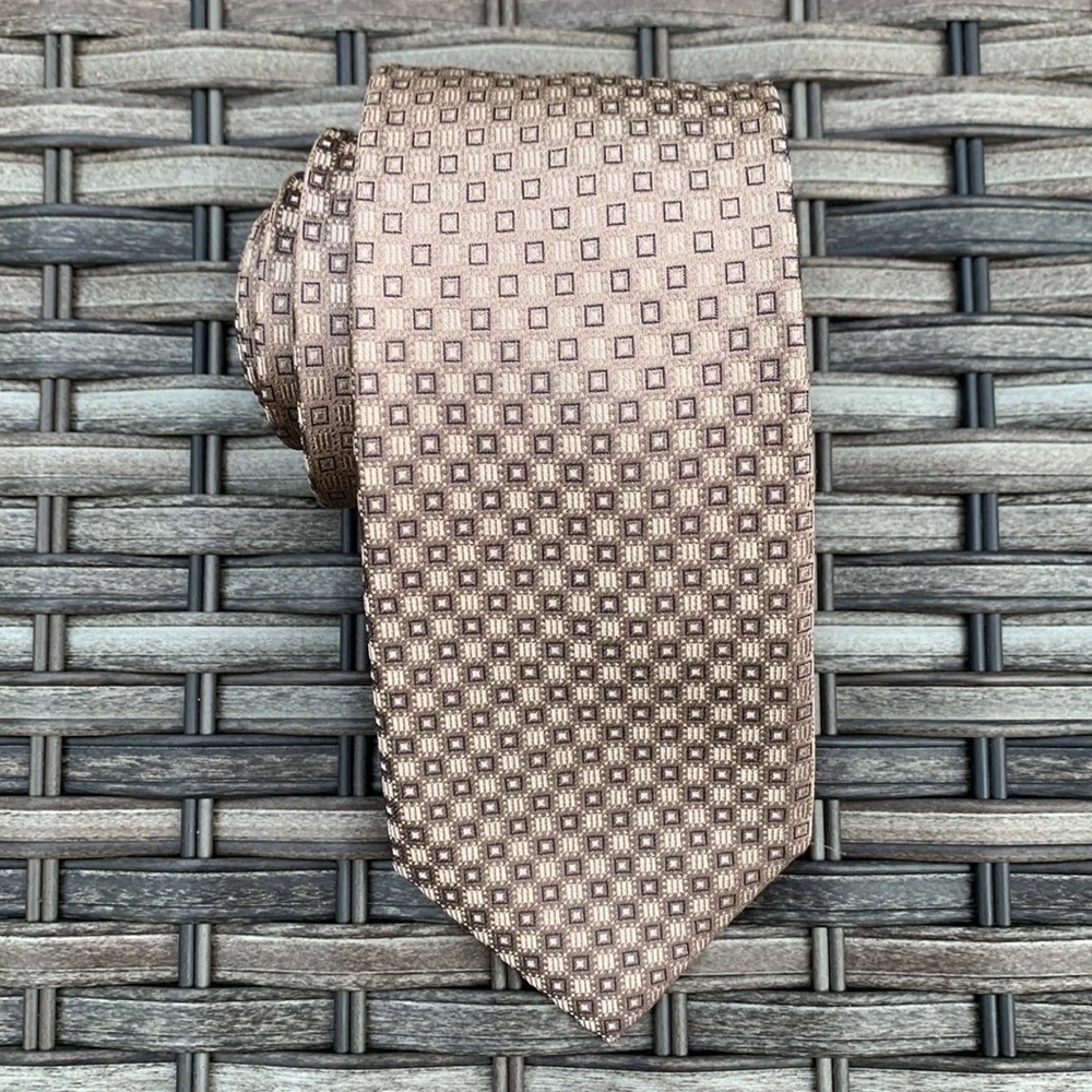 Michael KORS 100% Silk Tie - Tan with Petite Gray Square Print